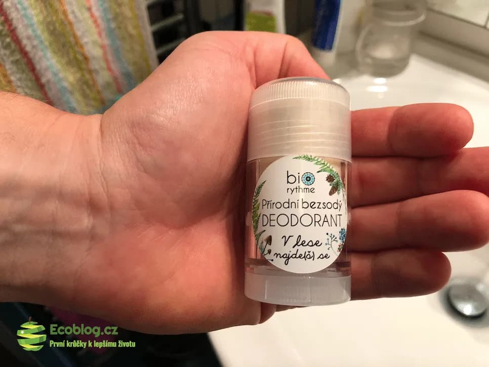Přírodní bezsodý deodorant Biorythme V lese najdeš se, balení a aplikace