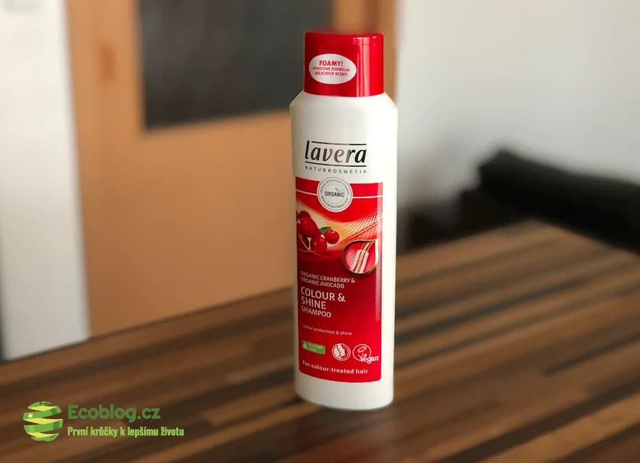 Lavera šampon na barvené vlasy: recenze a moje zkušenost (2026)