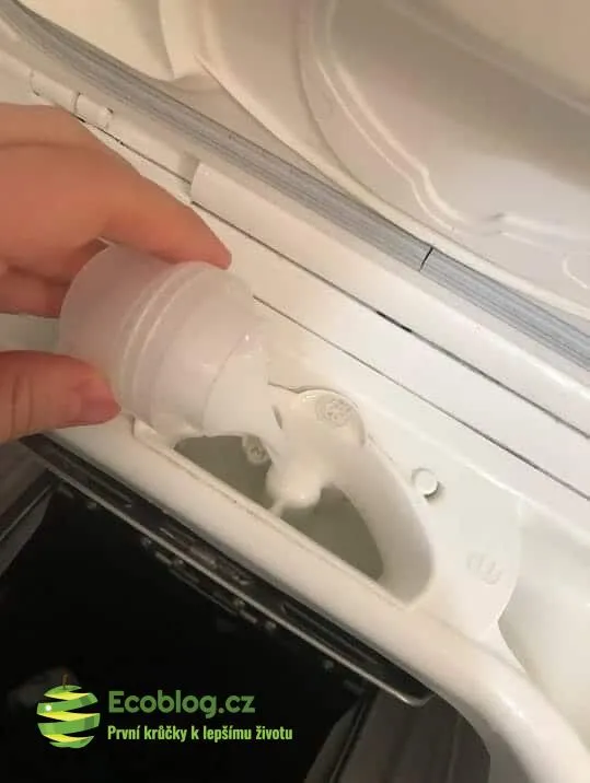 Bio-D tekutý prací gel a aviváž z e-shopu Econea