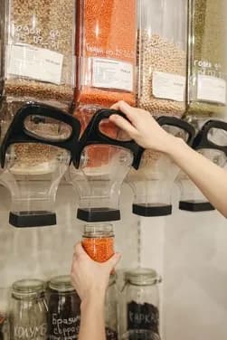 Přírodní pomocníci na ekologický úklid: jedlá soda, ocet a kyselina citronová