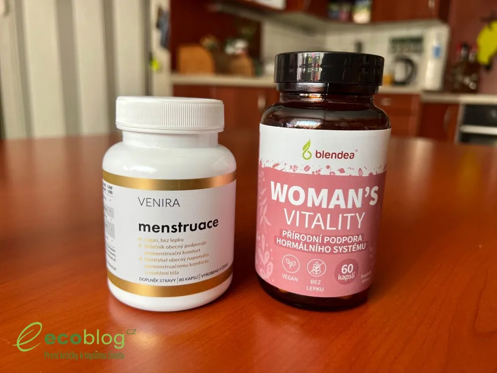 Venira Menstruace a Blendea Woman's Vitality vedle sebe