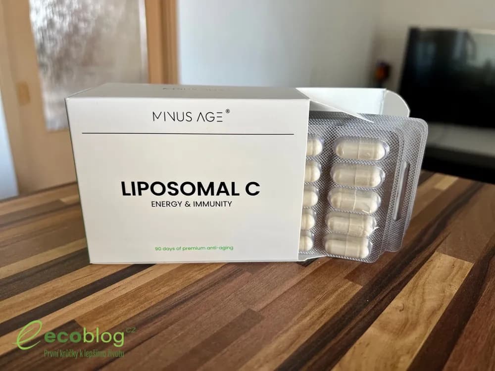 Minus Age lipozomální vitamín C v kapslích balených v blistru