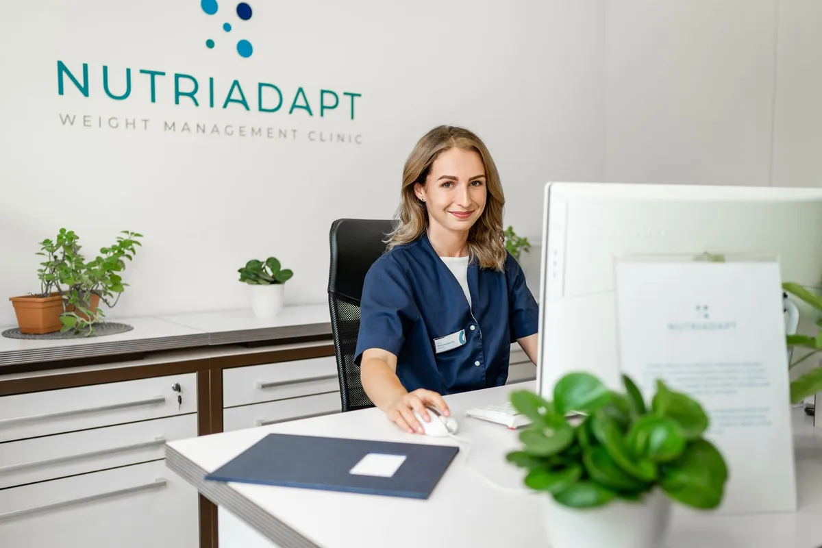 Recepce kliniky Nutriadapt Weight Management Clinic se specialistkou