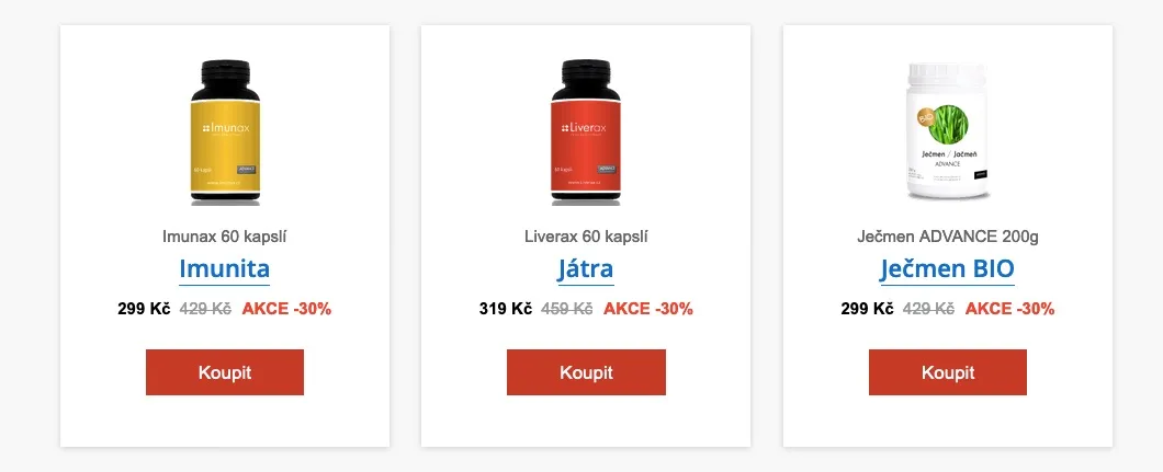 Balení doplňků ADVANCE Nutraceutics po doručení na stole