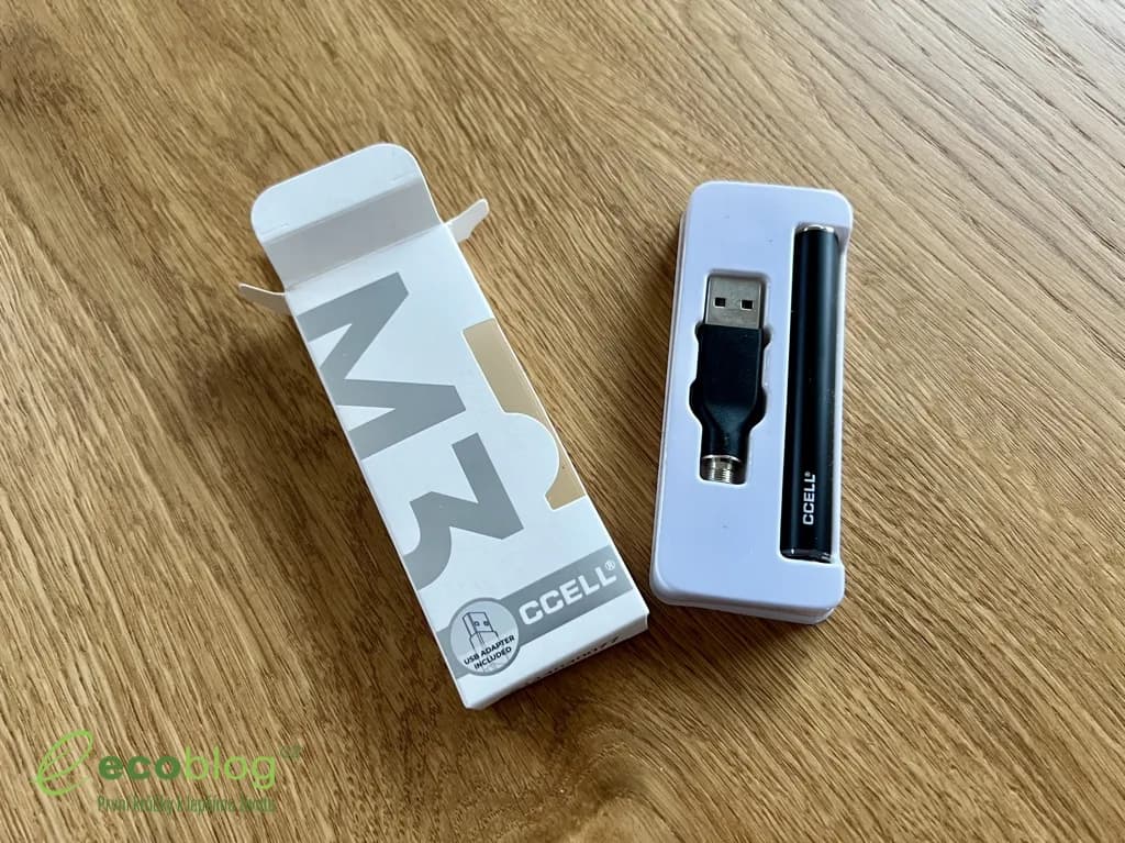 Vapování z CBD Star Vape Pen Kit, ukázka použití pera