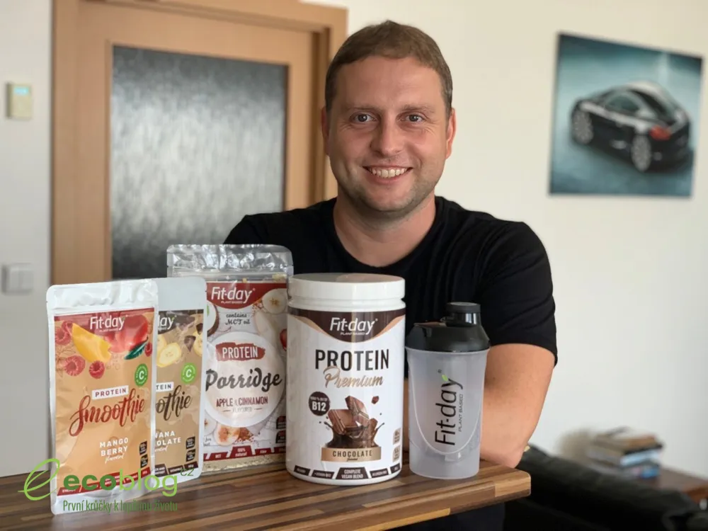 Připravený proteinový nápoj Fit-day Protein Premium