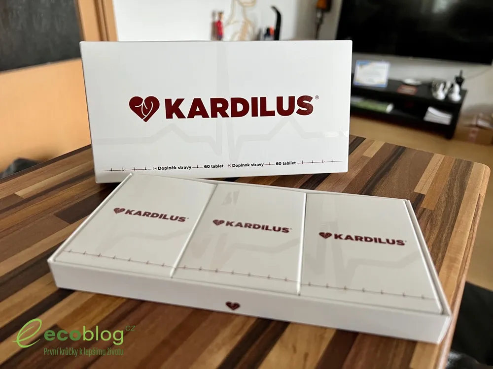 Tablety Kardilus na podporu srdce vysypané z balení