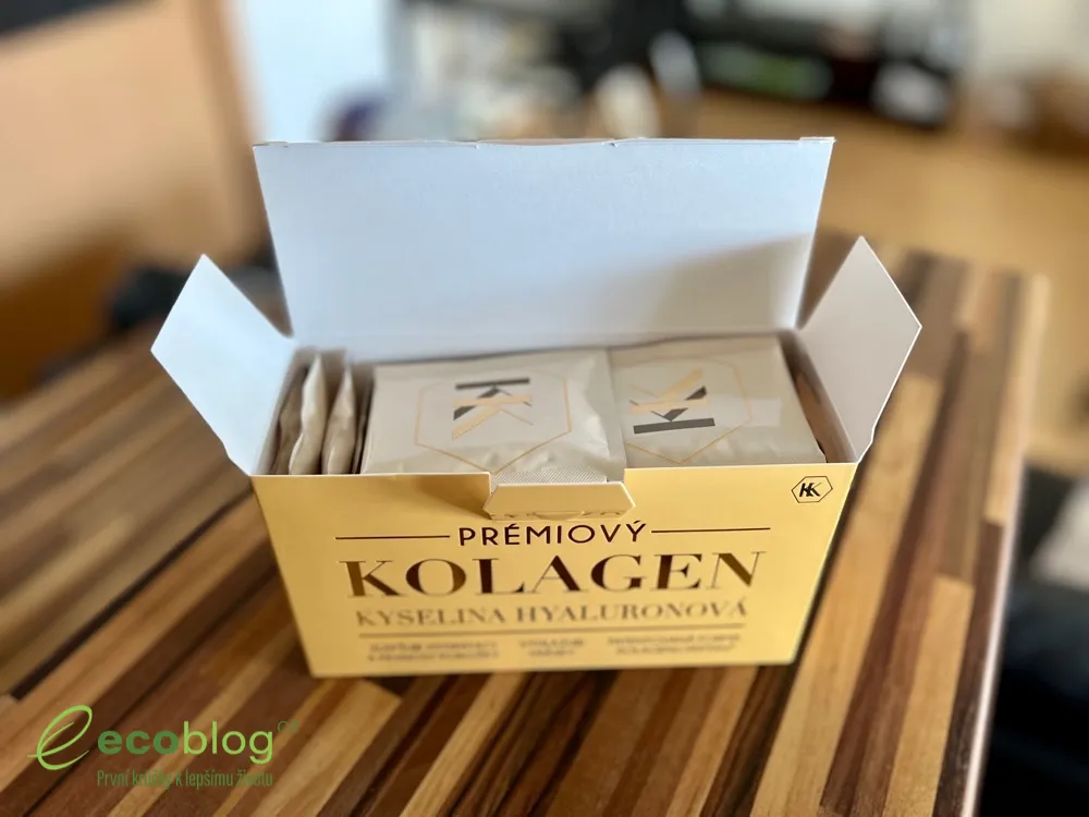 Hotový mandarinkový drink KK Kolagen ve sklenici