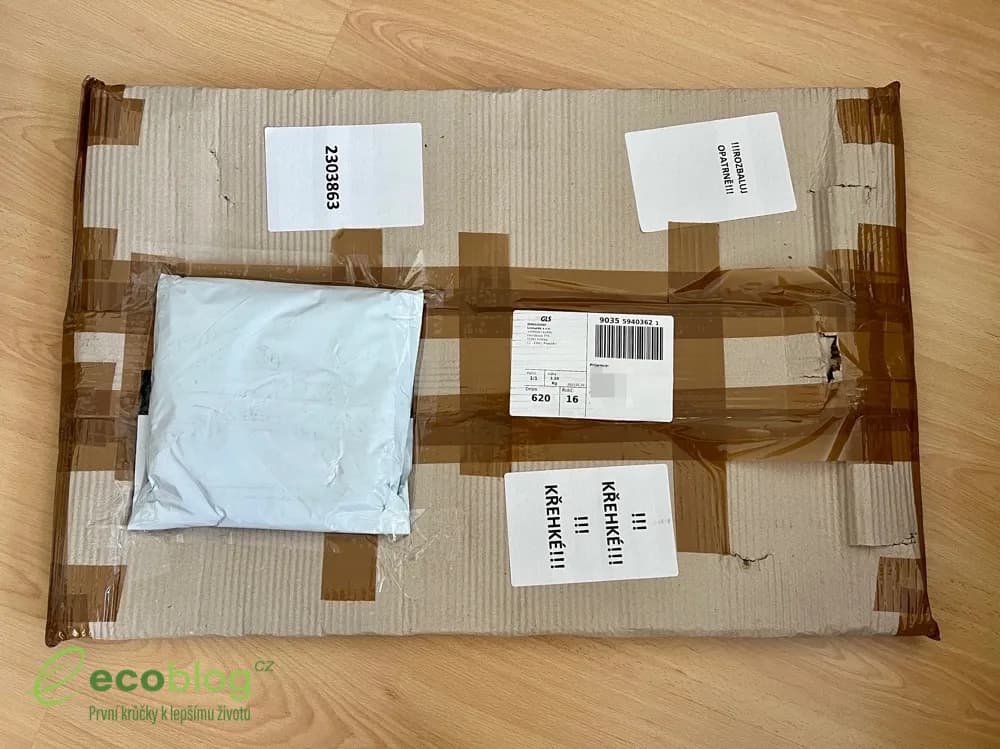 Hrnky a plecháčky s potiskem od e-shopu Lemurák