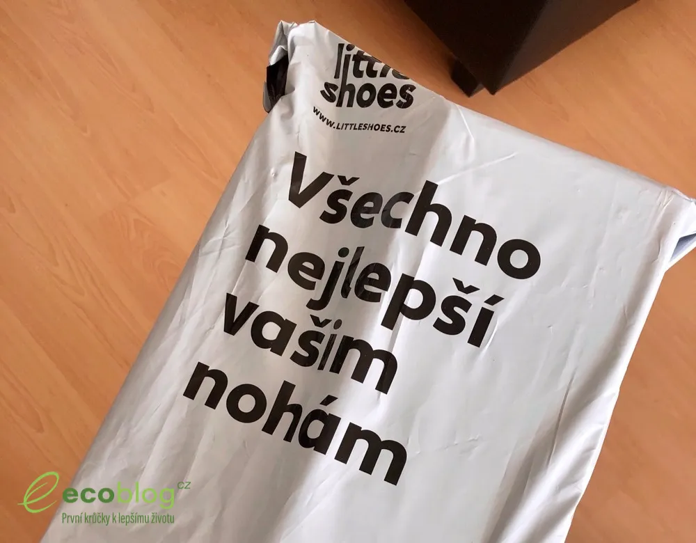 Pletený svršek a anatomická špička barefoot boty Leguano