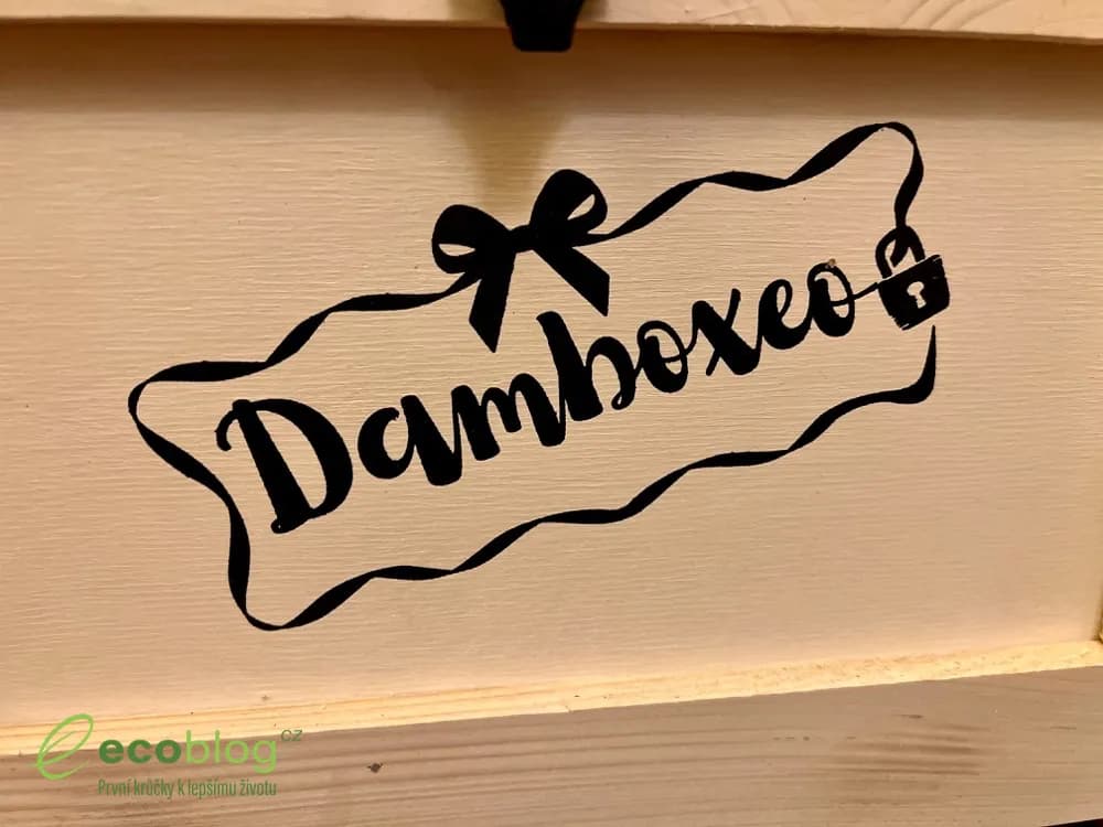 Dámská truhla Damboxeo s kávou z pražírny Coffeedream a sladkostmi