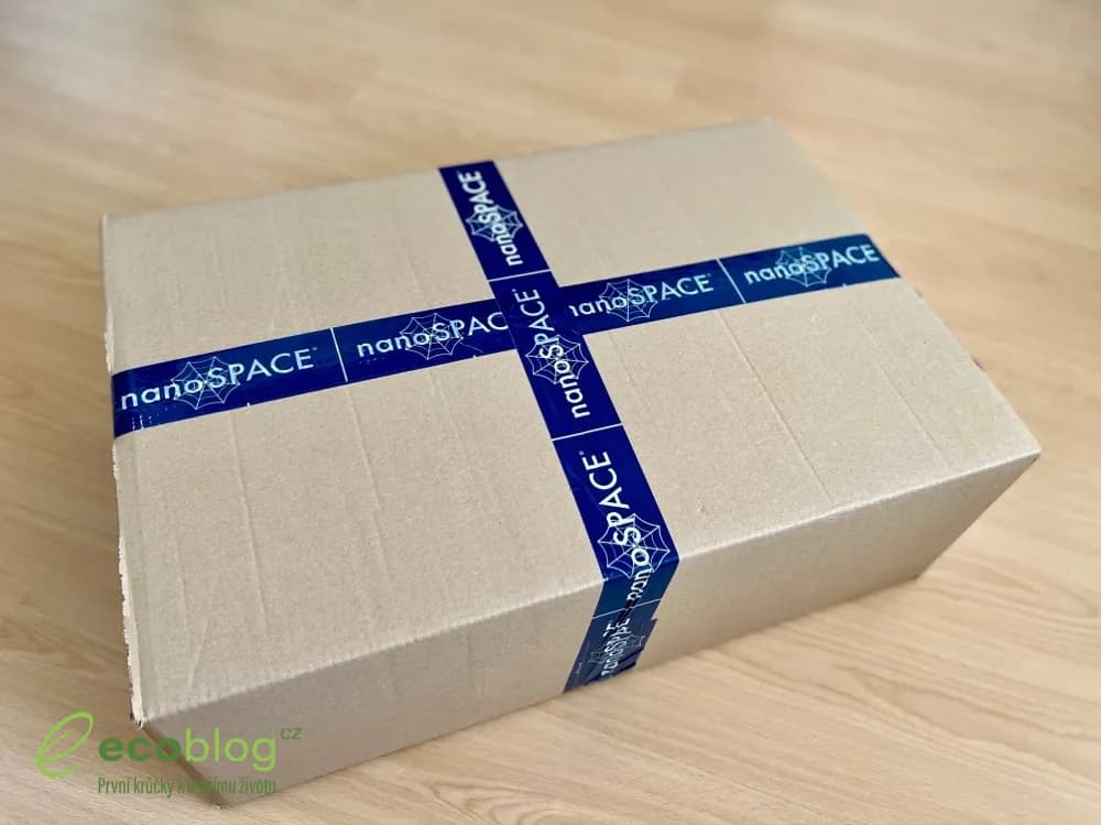 Ortopedický zdravotní polštář nanoSPACE rozbalený po doručení
