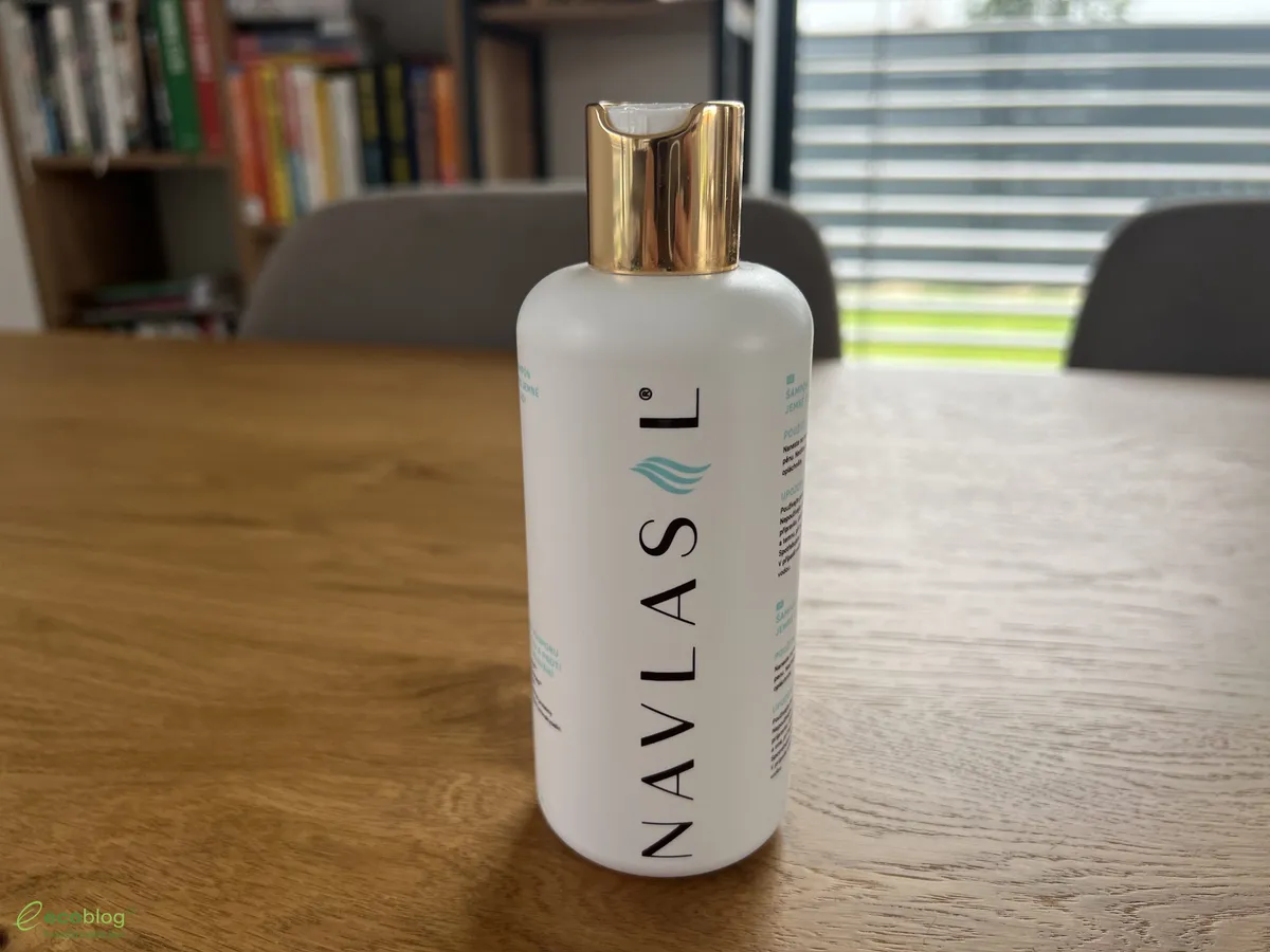 Kondicionér Navlasil pro jemné vlasy nanesený během mého testu