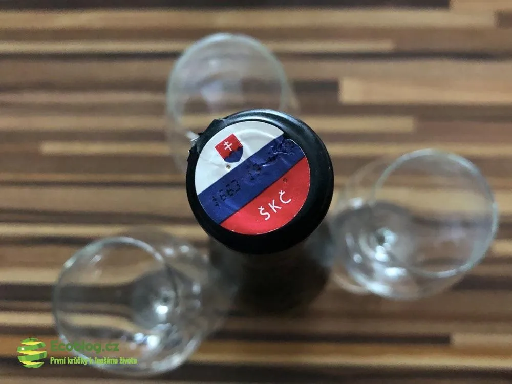 Powerlogy Bio Sauvignon Blanc podávané k sýru