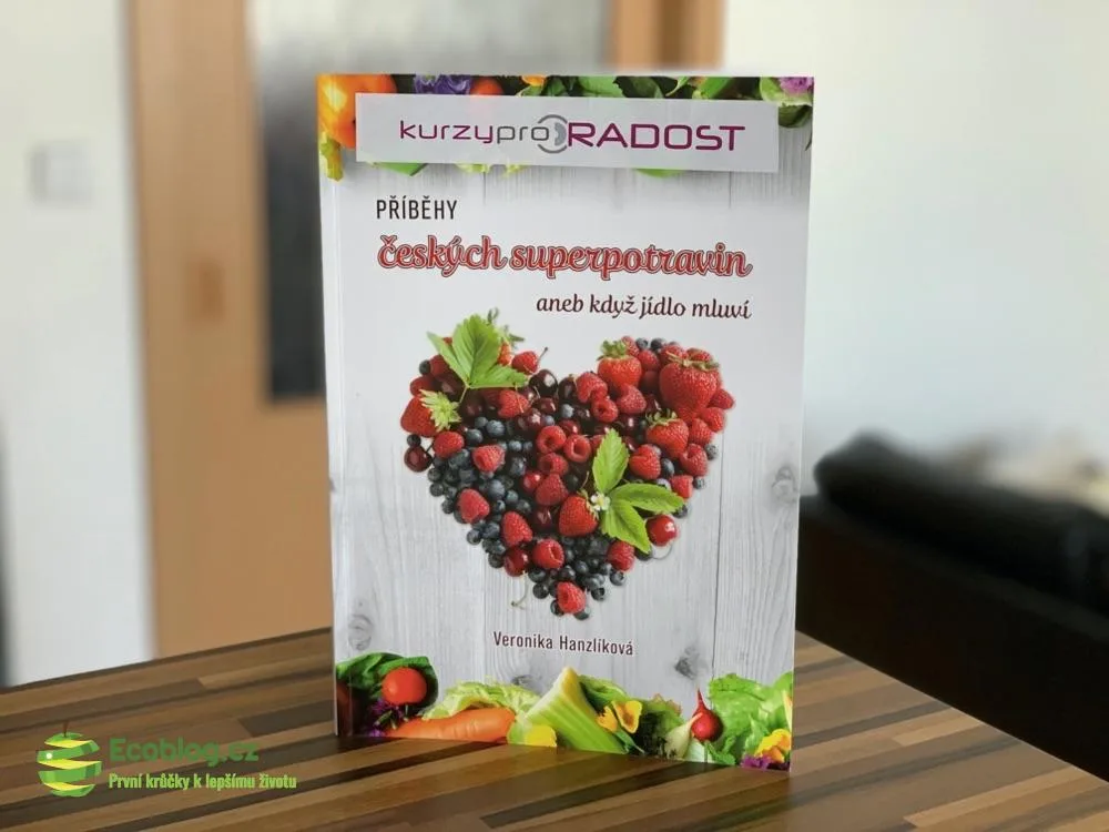 Kniha Příběhy českých superpotravin od Veroniky Hanzlíkové