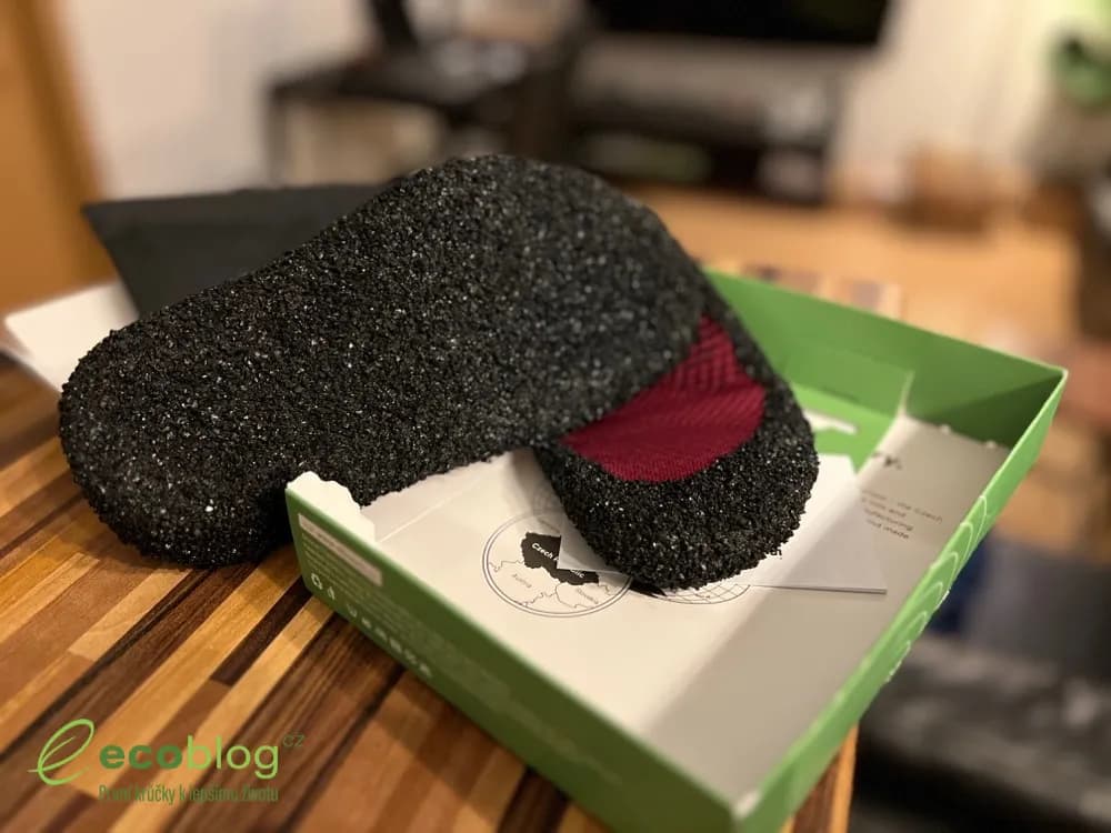 Nošení barefoot ponožkobot Skinners v terénu