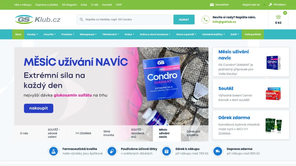 Pět doplňků stravy z e-shopu GS Klub rozložených na stole