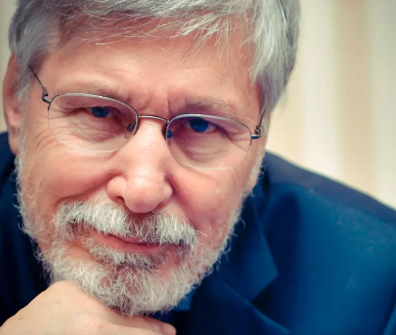 Kniha Tělo sčítá rány od Bessela van der Kolka o vlivu traumatu na tělo