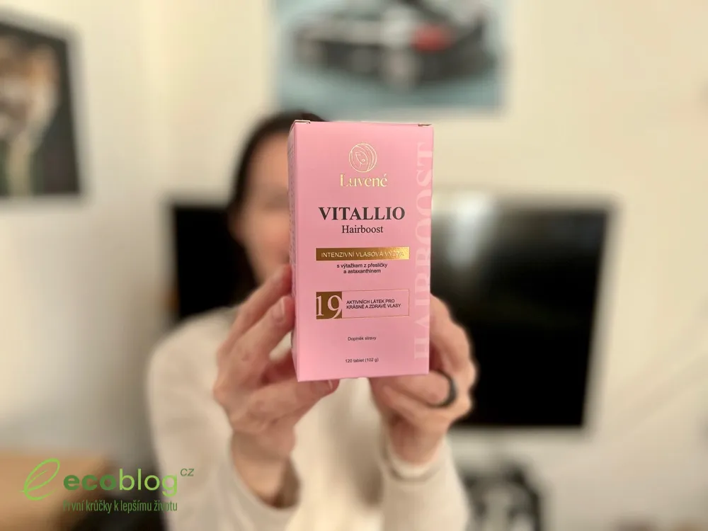 Srovnání vlasových vitamínů Vitallio Hairboost s kolagenem Collavio