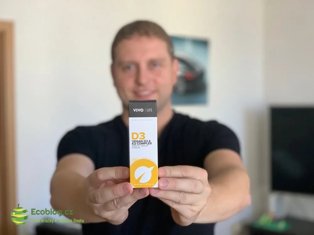 Kapátko lahvičky Vitalvibe Vegan D3 + K2 pro snadné dávkování