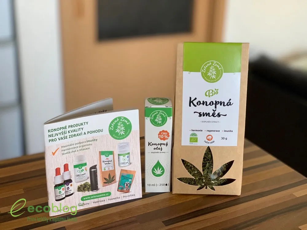 Detail lahvičky 10% CBD oleje Zelená země s kapátkem