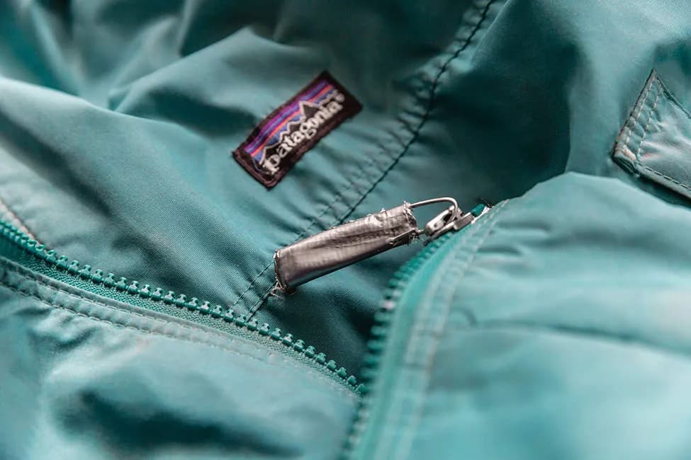 Recyklace a třídění textilu jako součást udržitelného přístupu k oblečení