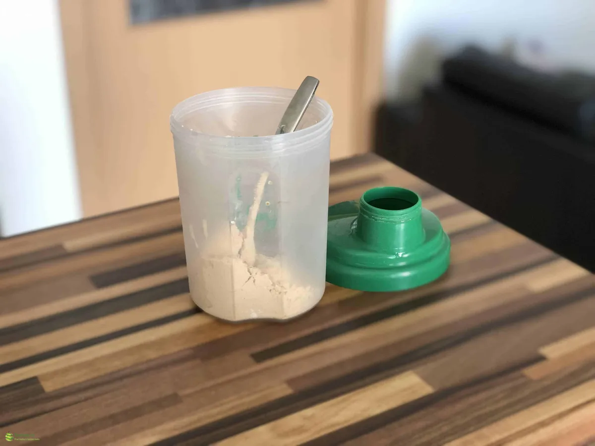 Vitalvibe Maca BIO připravená k rozmíchání do nápoje