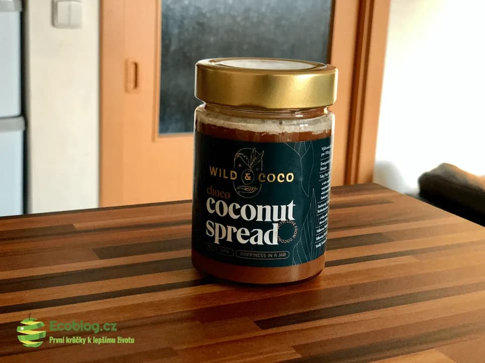 Kokosová čokoládová pomazánka Wild & Coco ve skleničce