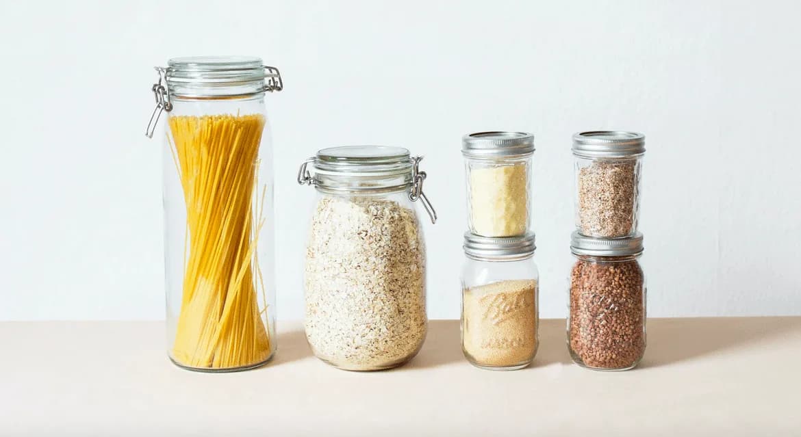 Zero waste tipy: 100+ nápadů na míň odpadu doma (2026)