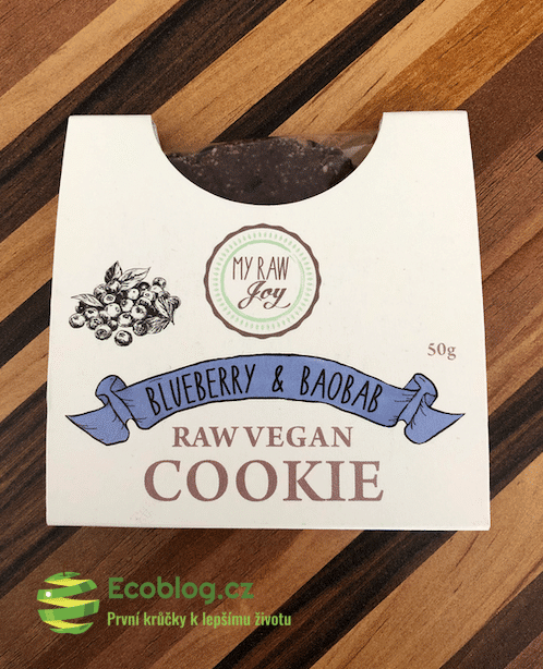 Raw vegan cookie