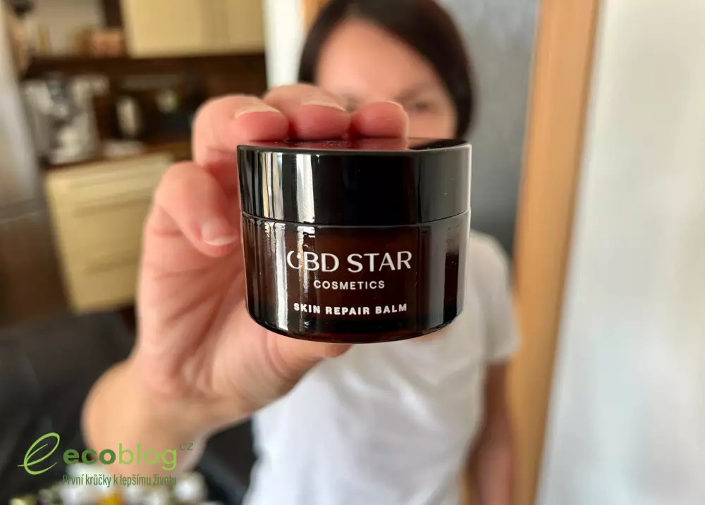 Nejlepší krémy na jizvy - CBD Star Skin Repair Balm