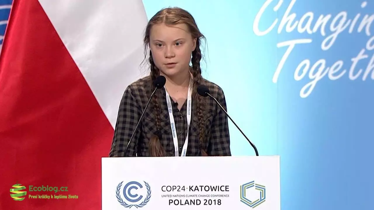 Světové ekonomické fórum v Davosu navštívila 16letá ekoložka